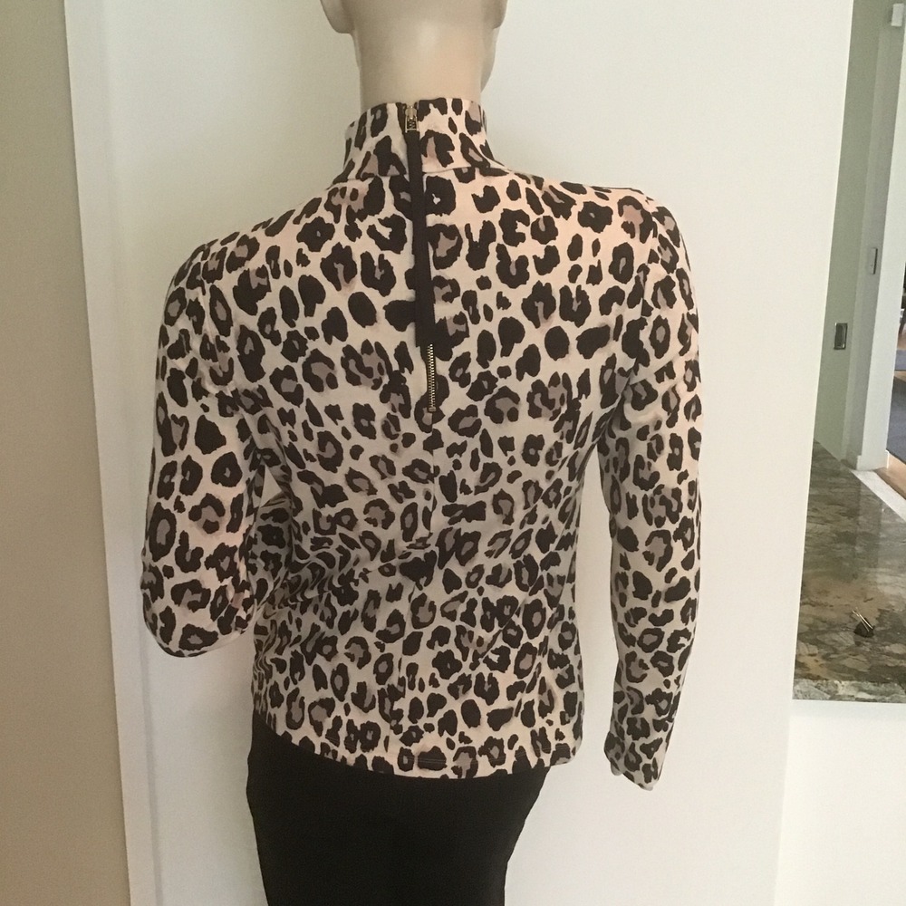 Kate Spade New York Leopard Print Mock Neck Back Zip Top Tan Black Size 2 - Picture 3 of 4